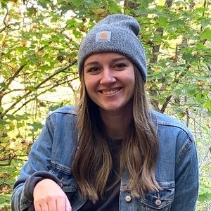 Meet your Posher, Carly